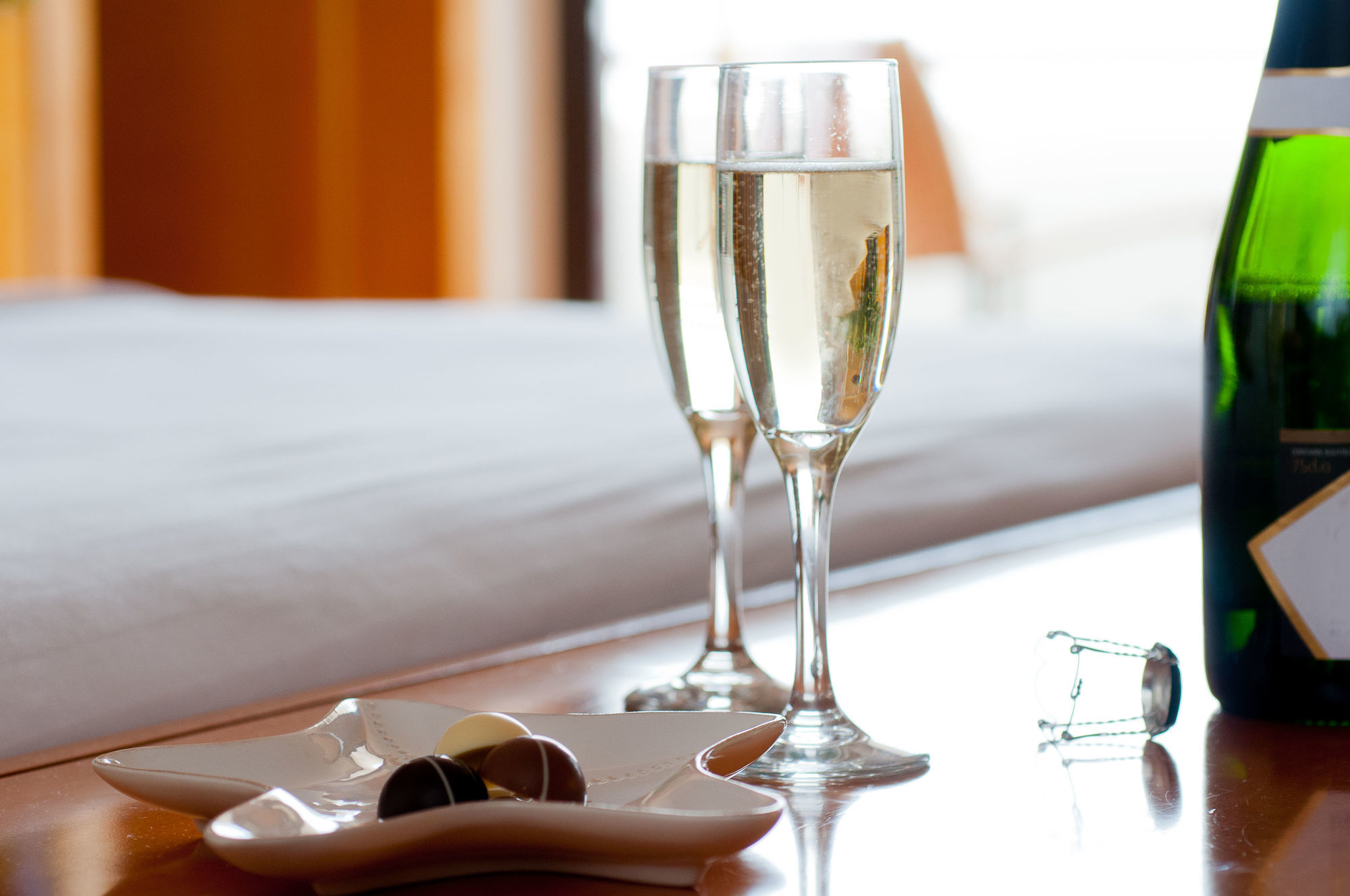Hotel Leonardo Plaza 5*
